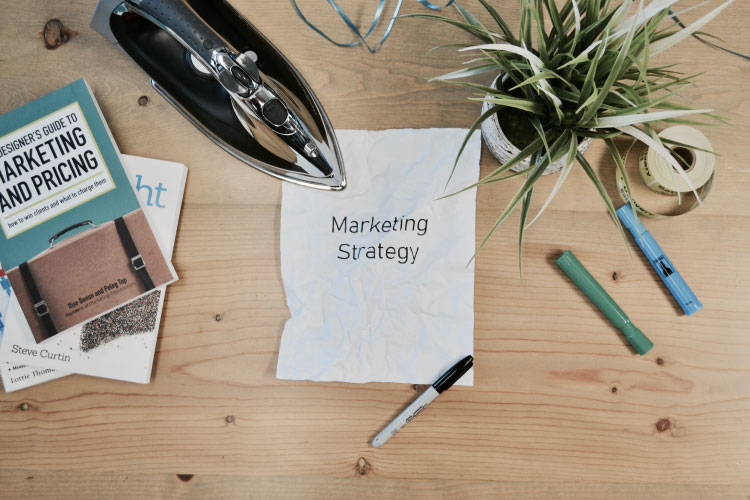  Load Metrics (uses 6 credits) KEYWORD B2B pazarlama stratejisi